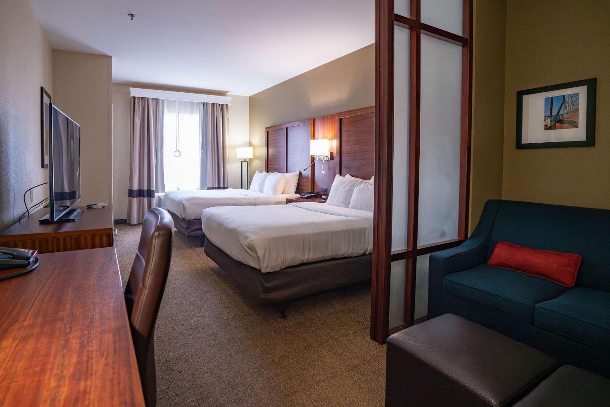 Comfort Suites Airport Luckney Eksteriør bilde